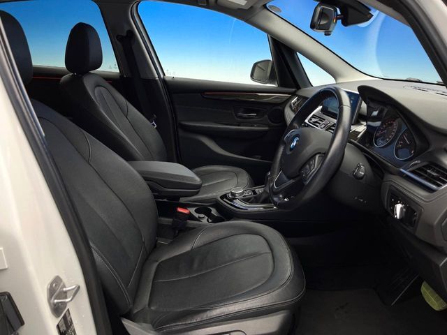 BMW 2SERIES ACTIVE T 2015 Image 31