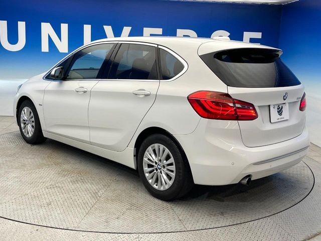 BMW 2SERIES ACTIVE T 2015 Image 31