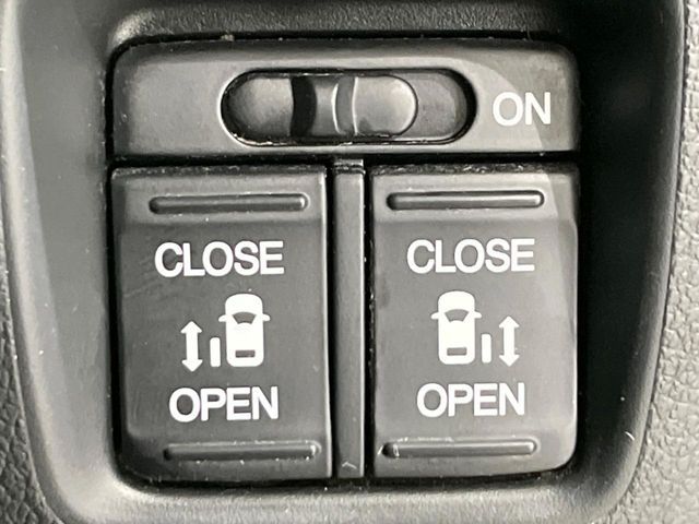 HONDA N BOX CUSTOM 4WD 2016 Image 31