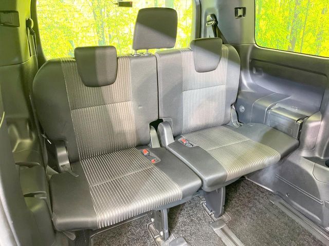 TOYOTA VOXY 2019 Image 31