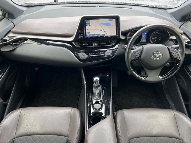 TOYOTA C-HR 2019 Image 31