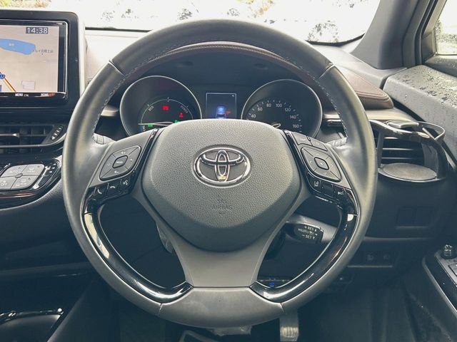 TOYOTA C-HR 2019 Image 31