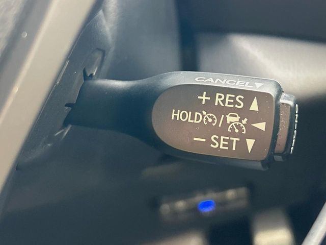 TOYOTA C-HR 2019 Image 31