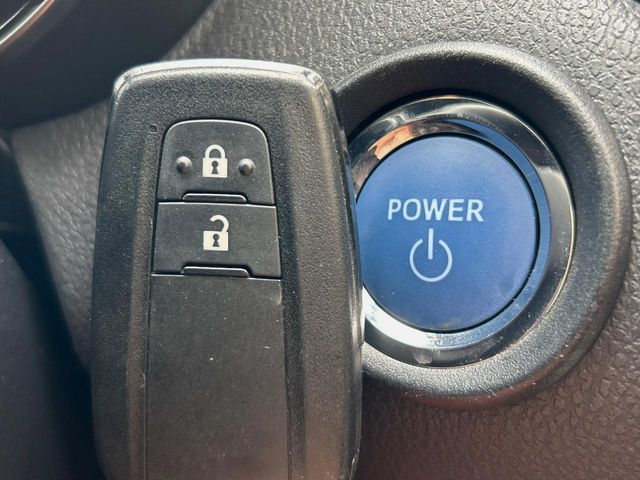 TOYOTA C-HR 2019 Image 31