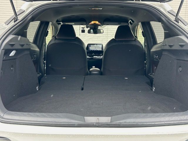 TOYOTA C-HR 2019 Image 31