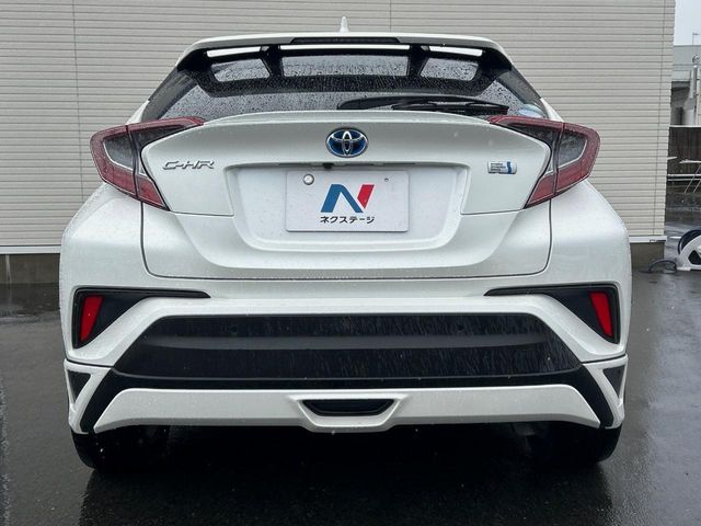 TOYOTA C-HR 2019 Image 31