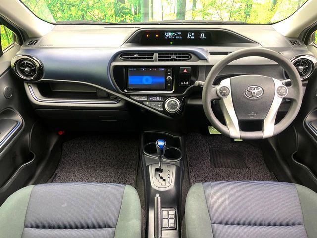 TOYOTA AQUA 2017 Image 31