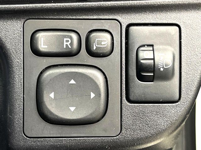 TOYOTA AQUA 2017 Image 31