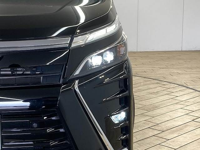 TOYOTA VOXY 2021 Image 31