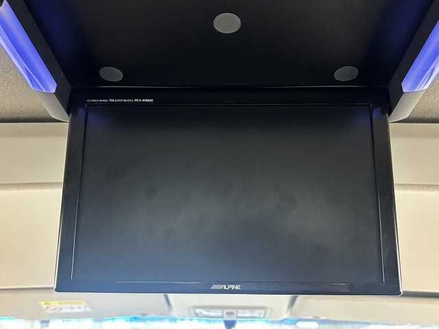 MITSUBISHI DELICA D:5 2WD 2012 Image 31