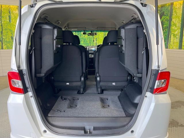 HONDA FREED HYBRID 2015 Image 31