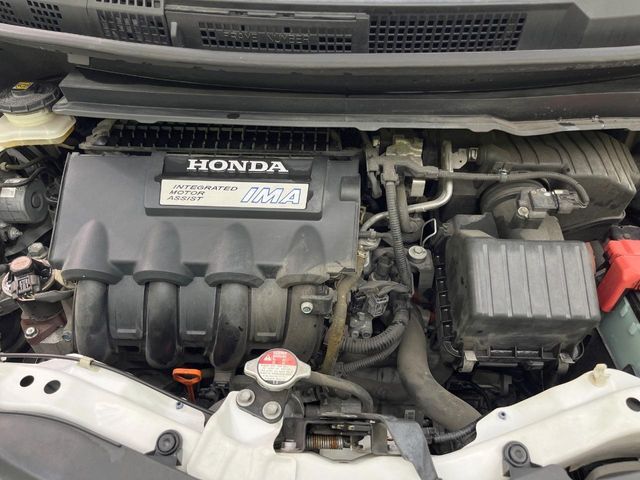 HONDA FREED HYBRID 2015 Image 31