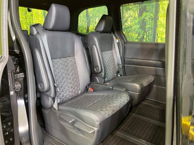 TOYOTA VOXY HYBRID 2023 Image 31