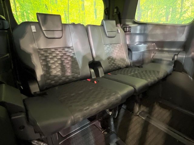 TOYOTA VOXY HYBRID 2023 Image 31