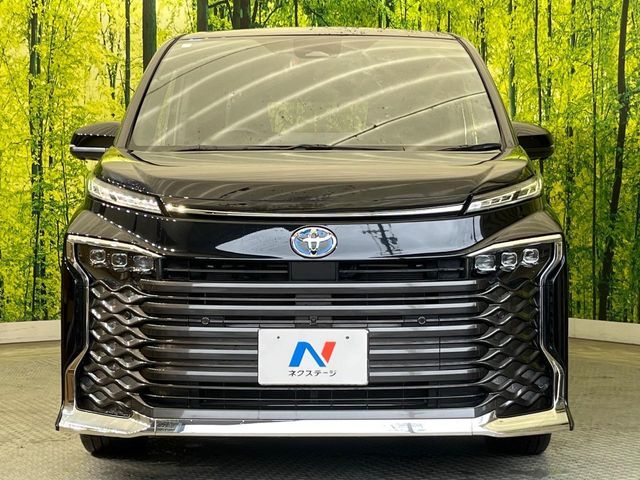 TOYOTA VOXY HYBRID 2023 Image 31