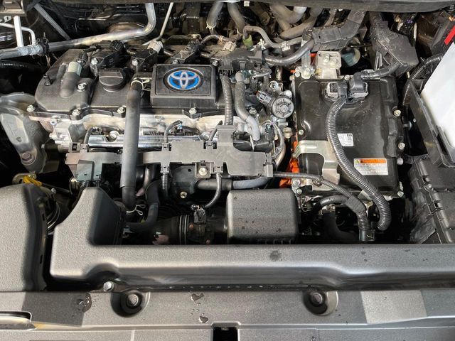 TOYOTA VOXY HYBRID 2023 Image 31