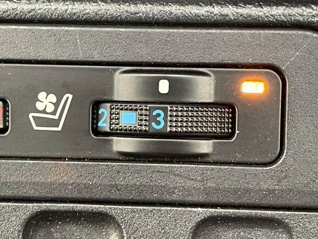 TOYOTA LANDCRUISER PRADO 2020 Image 31