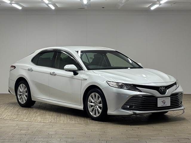 TOYOTA CAMRY HYBRID 2017 Image 31