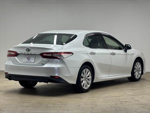 TOYOTA CAMRY HYBRID 2017 Image 31