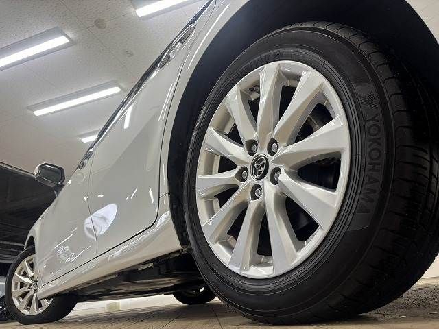 TOYOTA CAMRY HYBRID 2017 Image 31