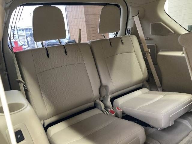 TOYOTA LANDCRUISER PRADO 2017 Image 31