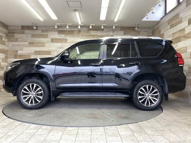 TOYOTA LANDCRUISER PRADO 2017 Image 31