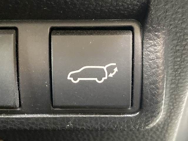 TOYOTA COROLLA CROSS HYBRID 2022 Image 31