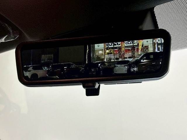 TOYOTA HIACE VAN 2WD 2026 Image 31