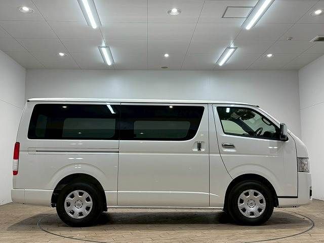 TOYOTA HIACE VAN 2WD 2026 Image 31