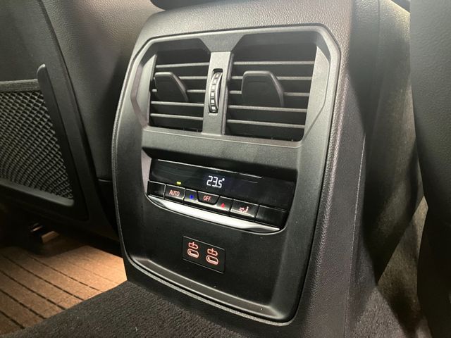 BMW 3SERIES TOURING 2022 Image 31