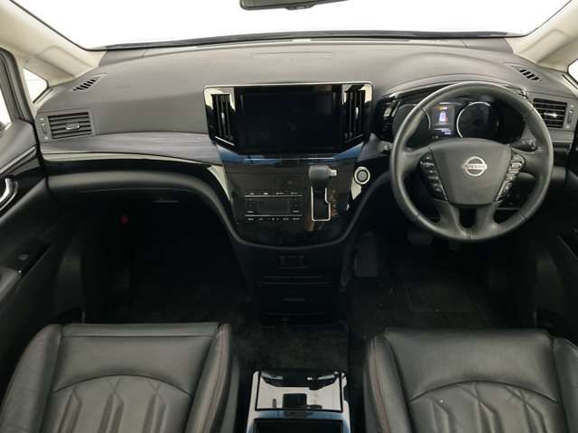 NISSAN ELGRAND 2021 Image 31