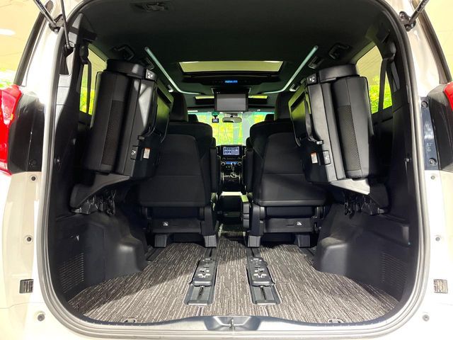 TOYOTA ALPHARD 2020 Image 31