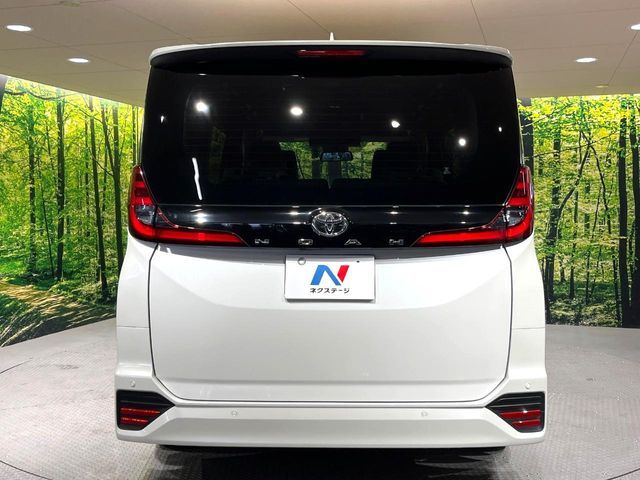 TOYOTA NOAH 2023 Image 31
