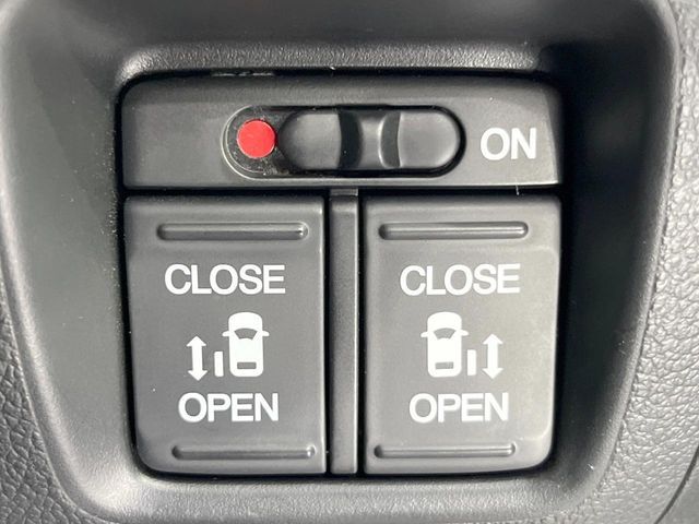 HONDA N BOX CUSTOM 2014 Image 31