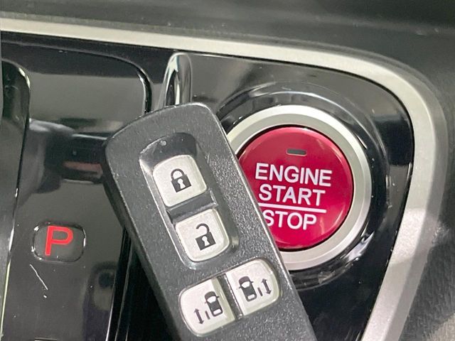 HONDA N BOX CUSTOM 2014 Image 31