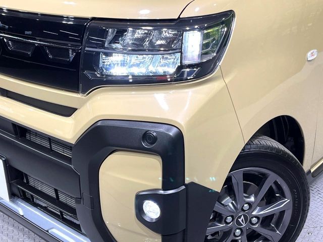 DAIHATSU TANTO FAN CROSS 2025 Image 31