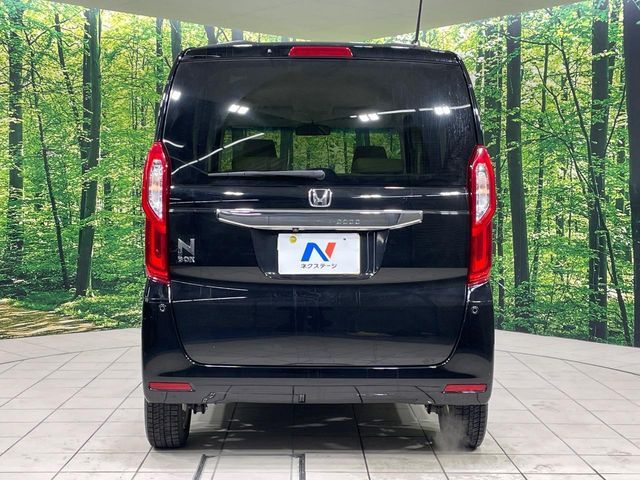 HONDA N BOX 2019 Image 31