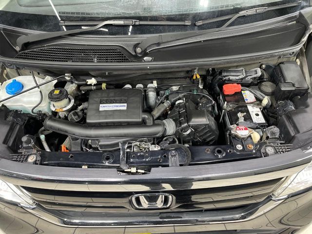 HONDA N BOX 2019 Image 31