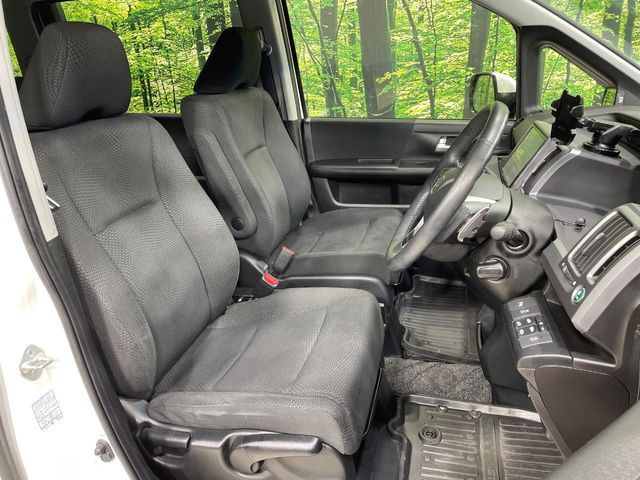 HONDA STEPWAGON SPADA 2013 Image 31