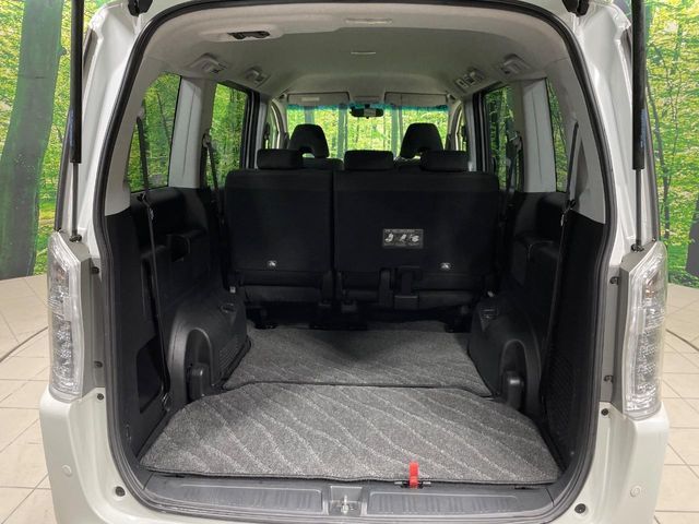 HONDA STEPWAGON SPADA 2013 Image 31