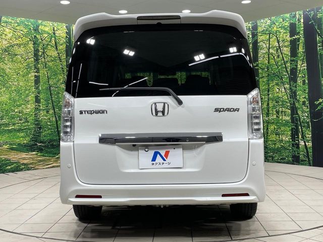 HONDA STEPWAGON SPADA 2013 Image 31