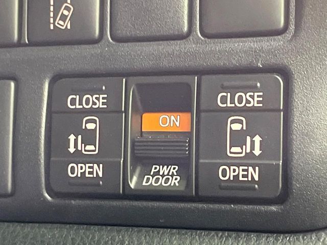 TOYOTA ESQUIRE HYBRID 2019 Image 31