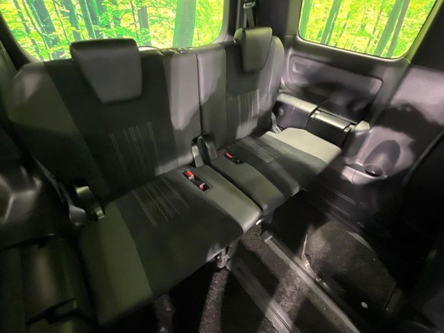 TOYOTA ESQUIRE HYBRID 2019 Image 31