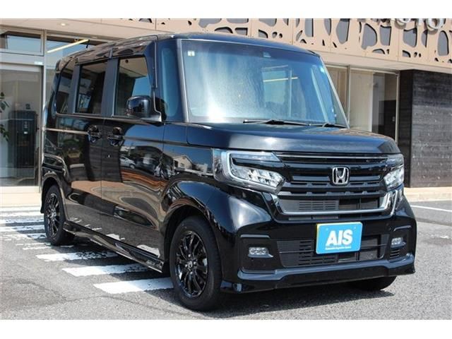 HONDA N BOX CUSTOM 2023 Image 31