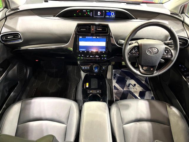 TOYOTA PRIUS 2019 Image 31