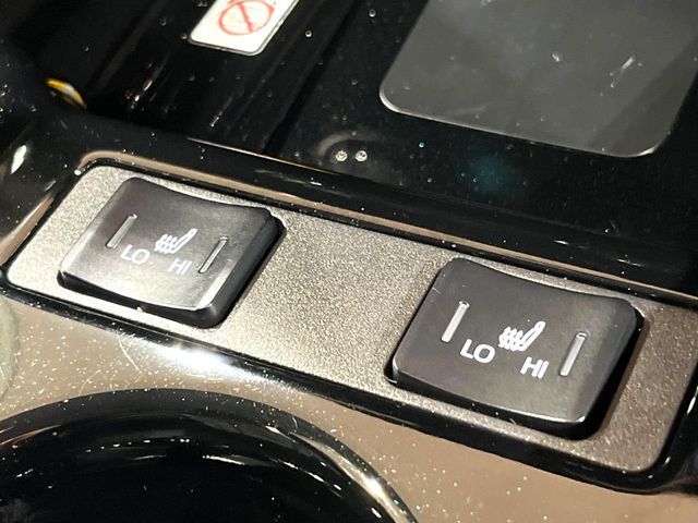 TOYOTA PRIUS 2019 Image 31