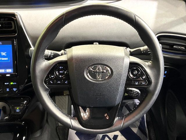 TOYOTA PRIUS 2019 Image 31