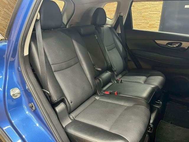 NISSAN X-TRAIL 2WD 2018 Image 31