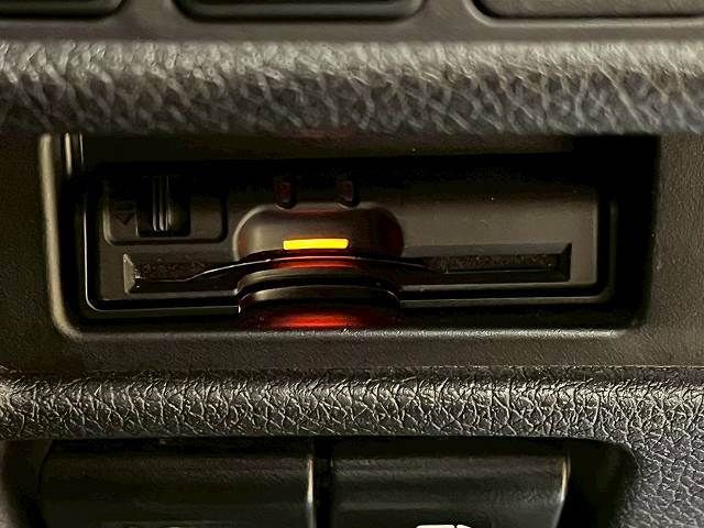 NISSAN X-TRAIL 2WD 2018 Image 31