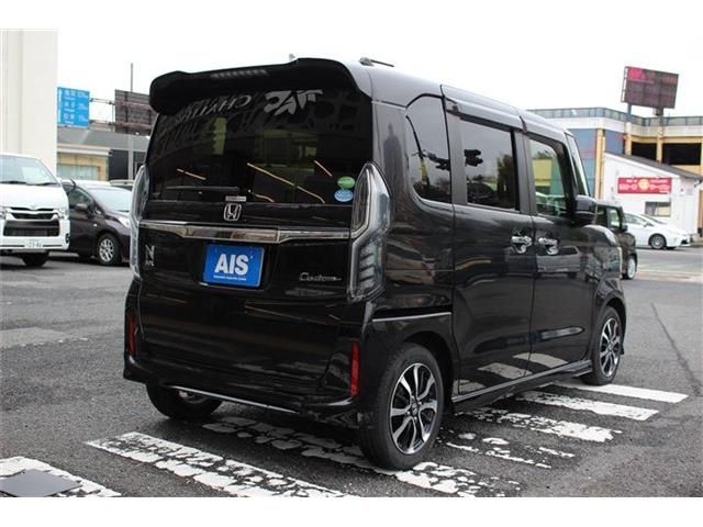 HONDA N BOX CUSTOM 2017 Image 31